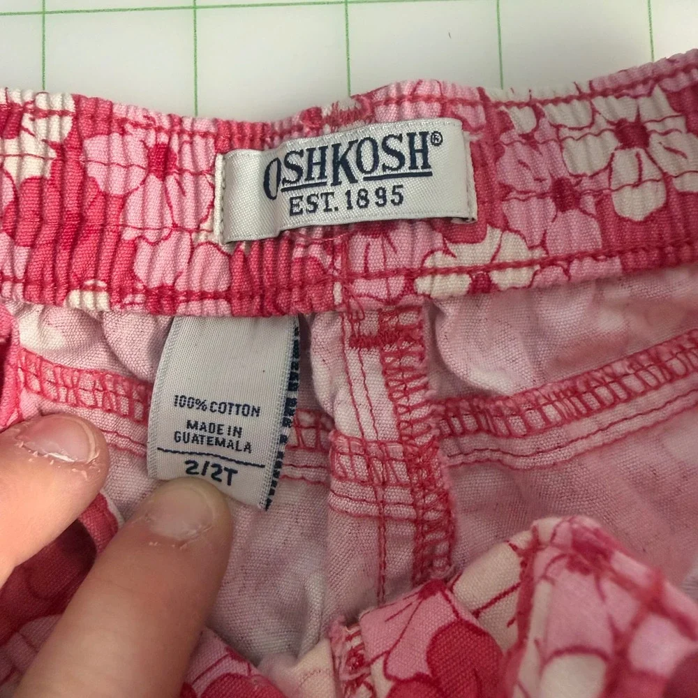 Vintage Y2K Oshkosh Bgosh Pink Floral Print Capri Pants bottoms 2T Summer denim
